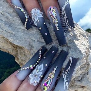 Extra Long Ballerina Flower Rhinestones-Glossy Press On Nails for Women.